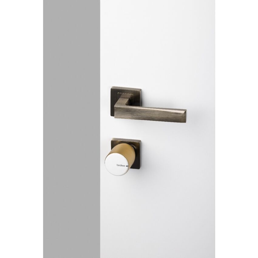 Tedee Lock TLV1.0G HK (Ouro/Branco)